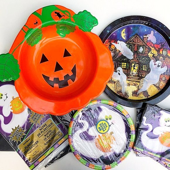 Other - Halloween Party Spooky Themed Serving 10-Piece Set